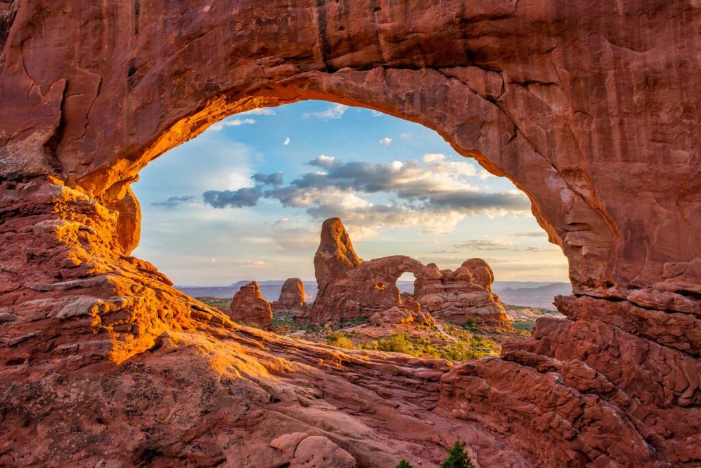 15 Finest Walkings In Arches National Forest In 2023 